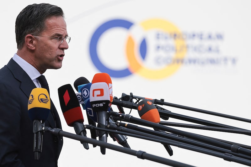 El secretario general de la OTAN, Mark Rutte, llega para asistir a la VIII Cumbre de la Comunidad Política Europea (CPE) en Ereván el 4 de mayo de 2026. El secretario general de la OTAN, Mark Rutte, llega para asistir a la VIII Cumbre de la Comunidad Política Europea (CPE) en Ereván el 4 de mayo de 2026.
