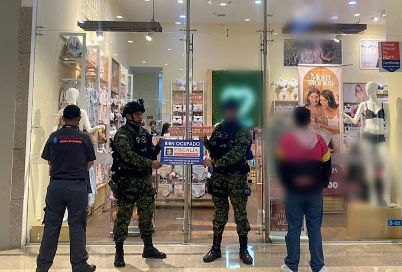 Fiscalía impone medidas con fines de extinción de dominio contra 405 locales de Lili Pink. Fiscalía impone medidas con fines de extinción de dominio contra 405 locales de Lili Pink.