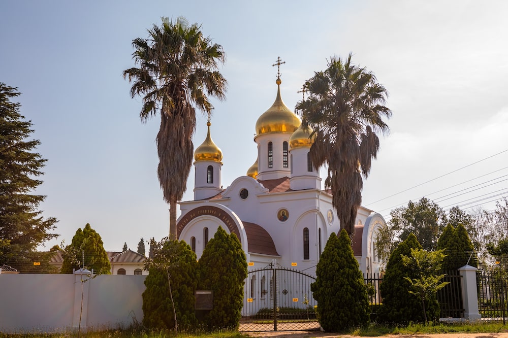 La Catedral de San Sergio de Radonezh Fotógrafo: Cebisile Mbonani/Bloomberg La Catedral de San Sergio de Radonezh Fotógrafo: Cebisile Mbonani/Bloomberg