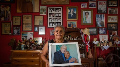 Da prisão para a vitória nas urnas: a jornada de Lula para o 3º mandato Da prisão para a vitória nas urnas: a jornada de Lula para o 3º mandato