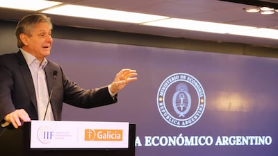 “El tipo de cambio en Argentina no se planchó, se normalizó”, aseguró Daza “El tipo de cambio en Argentina no se planchó, se normalizó”, aseguró Daza
