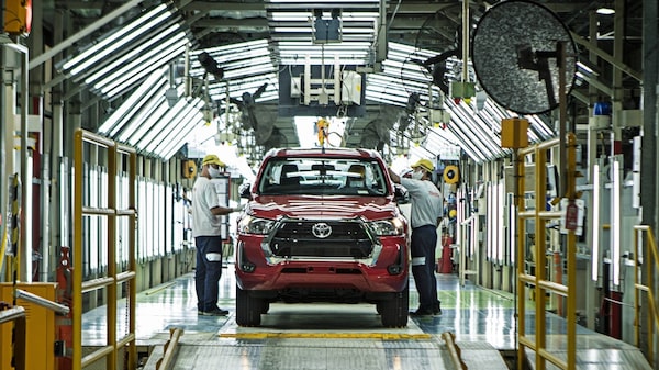 Toyota nomeia diretor financeiro como CEO em busca de maior lucratividade Toyota nomeia diretor financeiro como CEO em busca de maior lucratividade