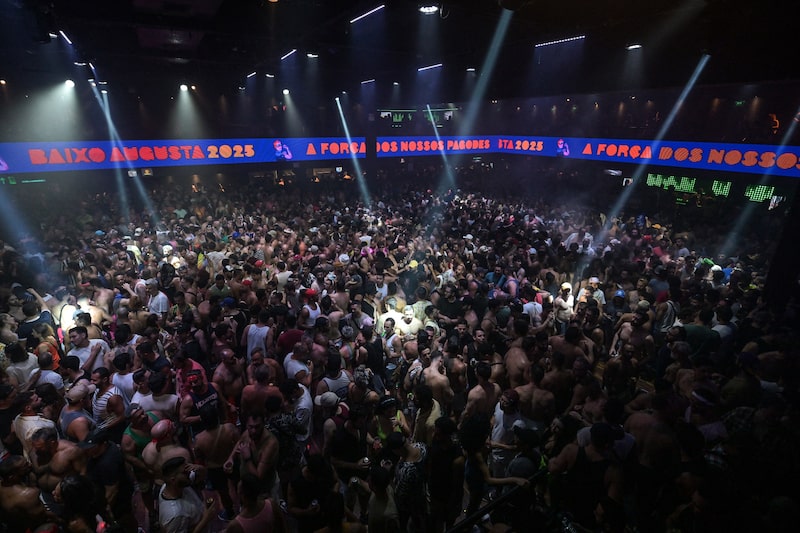 La ciudad más grande de Brasil se está convirtiendo en un caso global para permanecer despierto hasta tarde. La ciudad más grande de Brasil se está convirtiendo en un caso global para permanecer despierto hasta tarde.