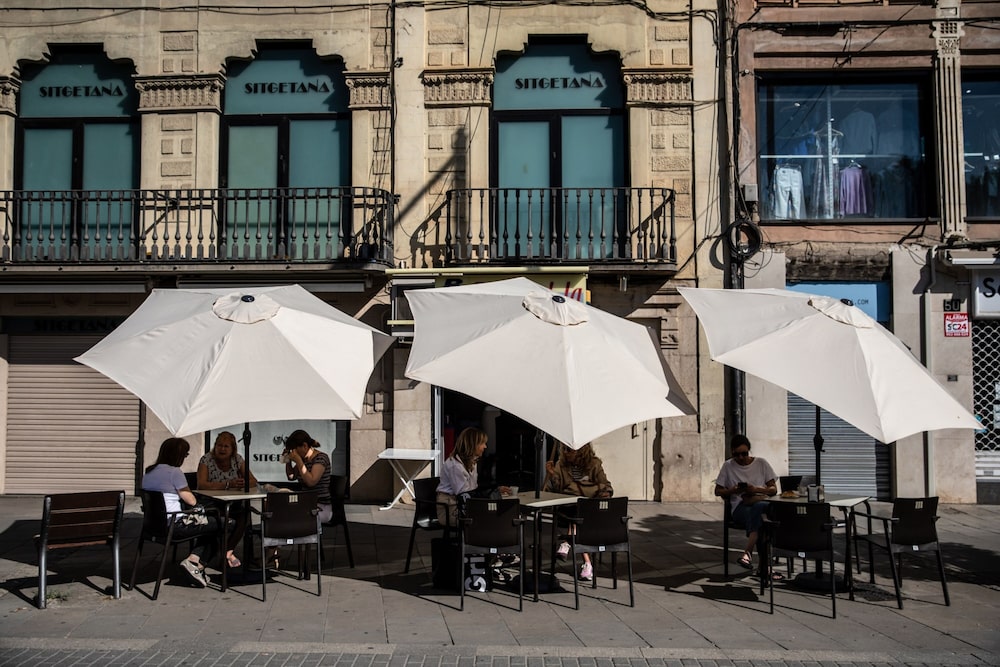 Las temperaturas han llegado a 40 grados en algunas partes del país Las temperaturas han llegado a 40 grados en algunas partes del país