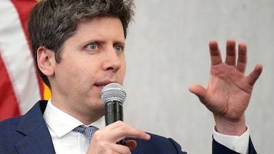 El “último recurso” de Sam Altman para ChatGPT se parece mucho a Facebook El “último recurso” de Sam Altman para ChatGPT se parece mucho a Facebook