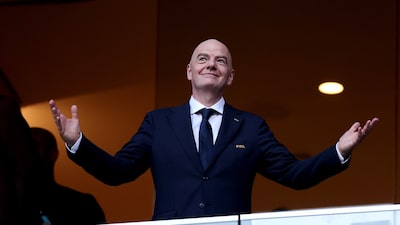 Com receita projetada de US$ 9 bi e polêmicas, Copa reforça poder de Infantino na Fifa Com receita projetada de US$ 9 bi e polêmicas, Copa reforça poder de Infantino na Fifa