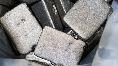 EE.UU. inicia envíos de imanes de tierras raras para reducir su dependencia de China EE.UU. inicia envíos de imanes de tierras raras para reducir su dependencia de China