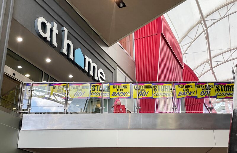 O grupo At Home, dos EUA, apresentou no mês passado um pedido de anulação de quase US$ 2 bilhões em dívidas com um argumento: tarifas de Trump O grupo At Home, dos EUA, apresentou no mês passado um pedido de anulação de quase US$ 2 bilhões em dívidas com um argumento: tarifas de Trump