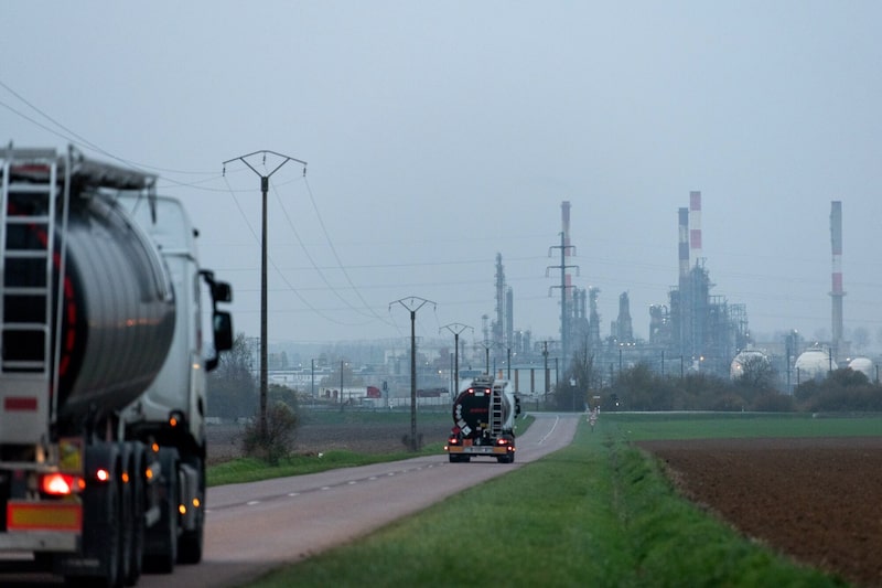 Preços da gasolina não cairão abaixo de US$ 4, segundo executivos das maiores empresas de energia da Europa (Foto: Benjamin Girette/Bloomberg) Preços da gasolina não cairão abaixo de US$ 4, segundo executivos das maiores empresas de energia da Europa (Foto: Benjamin Girette/Bloomberg)