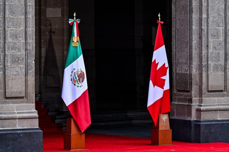 Visita oficial del primer ministro de Canadá, Mark Carney, a México. El líder arribó a Palacio Nacional donde fue recibido por la presidenta de México, Claudia Sheinbaum, del 18 de septiembre de 2025. Visita oficial del primer ministro de Canadá, Mark Carney, a México. El líder arribó a Palacio Nacional donde fue recibido por la presidenta de México, Claudia Sheinbaum, del 18 de septiembre de 2025.