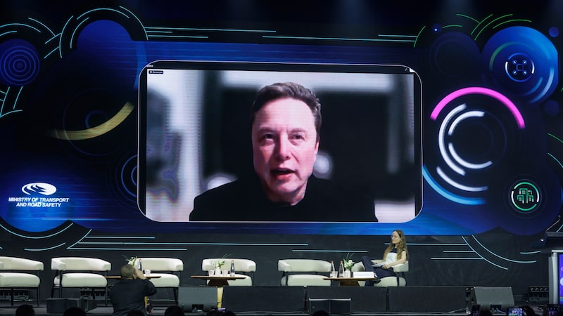 Rumo ao maior IPO da história, Musk diz que oferta da SpaceX virá ‘muito em breve’ Rumo ao maior IPO da história, Musk diz que oferta da SpaceX virá ‘muito em breve’