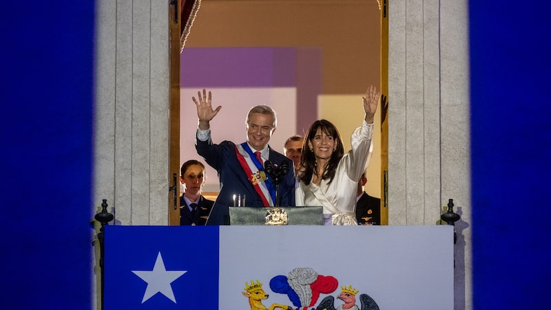 Retorno da direita leva estrangeiros a aplicação recorde em títulos públicos do Chile Retorno da direita leva estrangeiros a aplicação recorde em títulos públicos do Chile