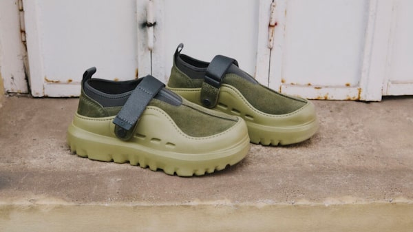 Como a Ugg cresceu entre o público masculino com seus tamancos esportivos Como a Ugg cresceu entre o público masculino com seus tamancos esportivos