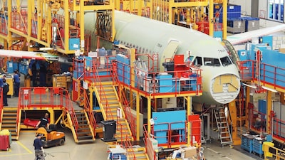 Airbus tropieza con fallos de producción y revisa entregas en plena recuperación de Boeing Airbus tropieza con fallos de producción y revisa entregas en plena recuperación de Boeing