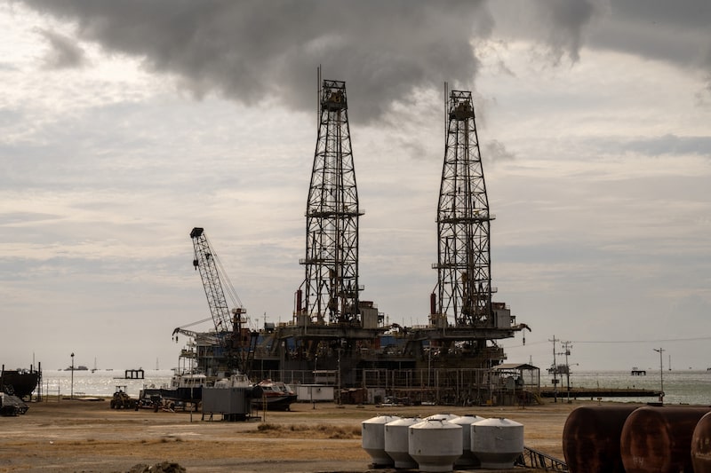 Plataformas petrolíferas en Cabimas, al sur del lago Maracaibo, Venezuela. Foto: Maryorin Mendez/AFP/Getty Images Plataformas petrolíferas en Cabimas, al sur del lago Maracaibo, Venezuela. Foto: Maryorin Mendez/AFP/Getty Images