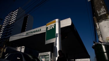 Petrobras deve dobrar geração de caixa no segundo trimestre, projetam bancos Petrobras deve dobrar geração de caixa no segundo trimestre, projetam bancos