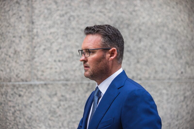 Trevor Milton, fundador de Nikola Corp., llega a una corte de Nueva York el pasado 12 de octubre. Trevor Milton, fundador de Nikola Corp., llega a una corte de Nueva York el pasado 12 de octubre.