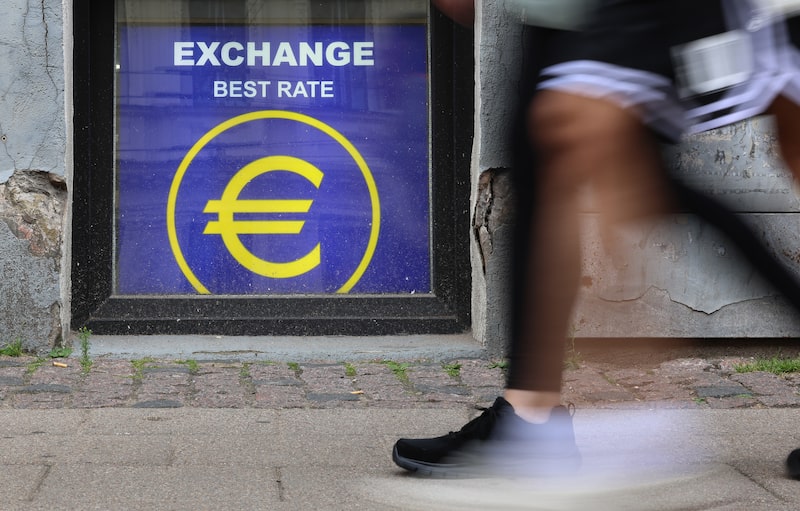 Euro Currency as Stronger Euro Is a Headwind for Regions Stocks Euro Currency as Stronger Euro Is a Headwind for Regions Stocks