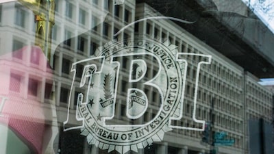 Agente del FBI se habría entregado tras un presunto robo de criptomonedas por US$1 millón Agente del FBI se habría entregado tras un presunto robo de criptomonedas por US$1 millón
