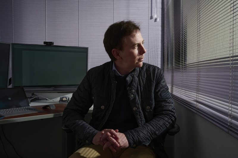 Robert Potter dirige una empresa de ciberseguridad con sede en Canberra que trabaja intensamente con el gobierno federal de Australia. Robert Potter dirige una empresa de ciberseguridad con sede en Canberra que trabaja intensamente con el gobierno federal de Australia.