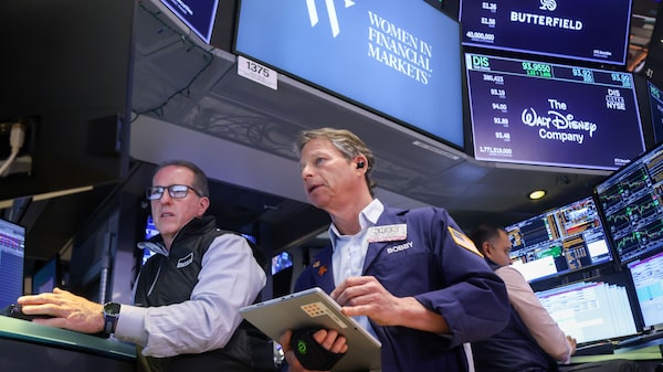 Wall Street cayó desde sus máximos ante nuevas tensiones en Medio Oriente y repunte del petróleo Wall Street cayó desde sus máximos ante nuevas tensiones en Medio Oriente y repunte del petróleo