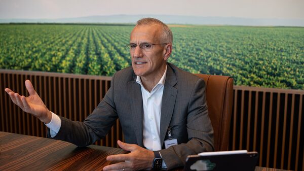 SLC Agrícola projeta retomada da produtividade em ‘ano da soja e do algodão’, diz CEO SLC Agrícola projeta retomada da produtividade em ‘ano da soja e do algodão’, diz CEO