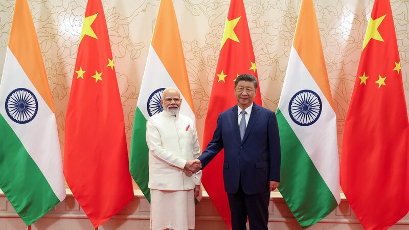 Efeito Trump: Xi e Modi buscam reconstruir laços diante de tarifas dos EUA Efeito Trump: Xi e Modi buscam reconstruir laços diante de tarifas dos EUA