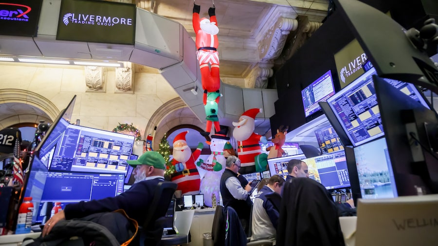 El S&P 500 cierra en niveles récord en la sesión previa a la Navidad El S&P 500 cierra en niveles récord en la sesión previa a la Navidad