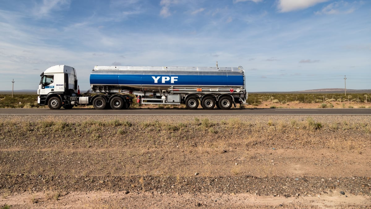 La venta de combustibles cayó 2,19% en agosto y suma siete meses en baja, según la Secretaría de Energía