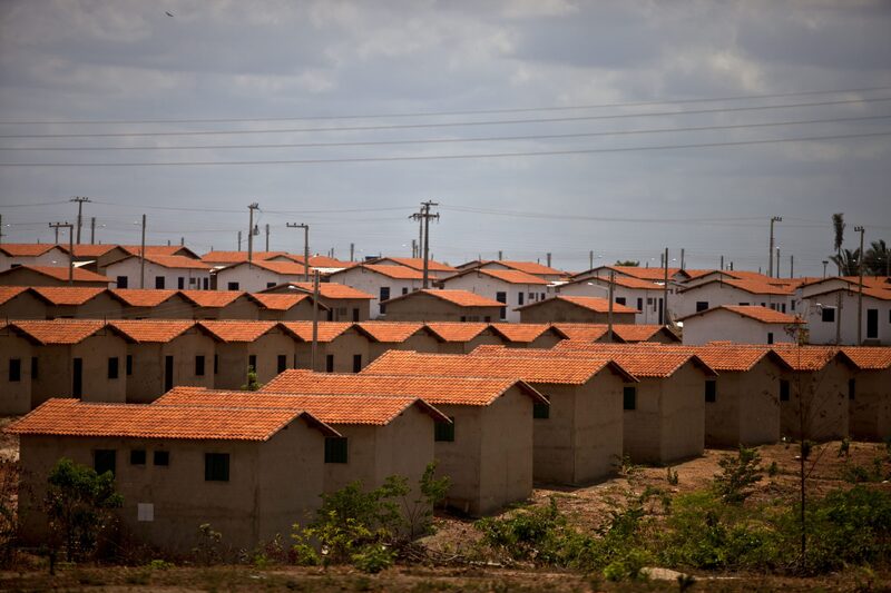 Residências do programa Minha Casa Minha Vida em Teresina, em foto de 2013 Residências do programa Minha Casa Minha Vida em Teresina, em foto de 2013