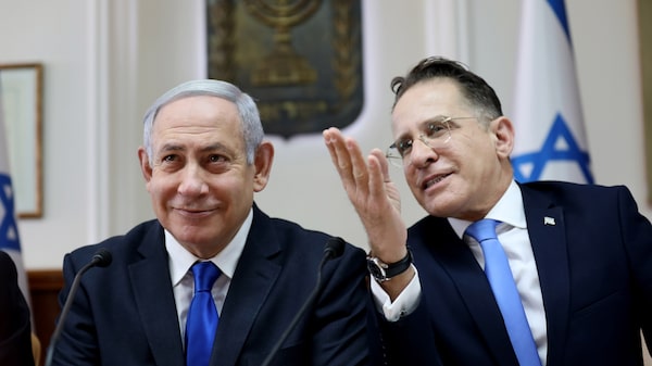 Israel detiene al alto asesor de Netanyahu por la filtración de un documento sobre Gaza Israel detiene al alto asesor de Netanyahu por la filtración de un documento sobre Gaza