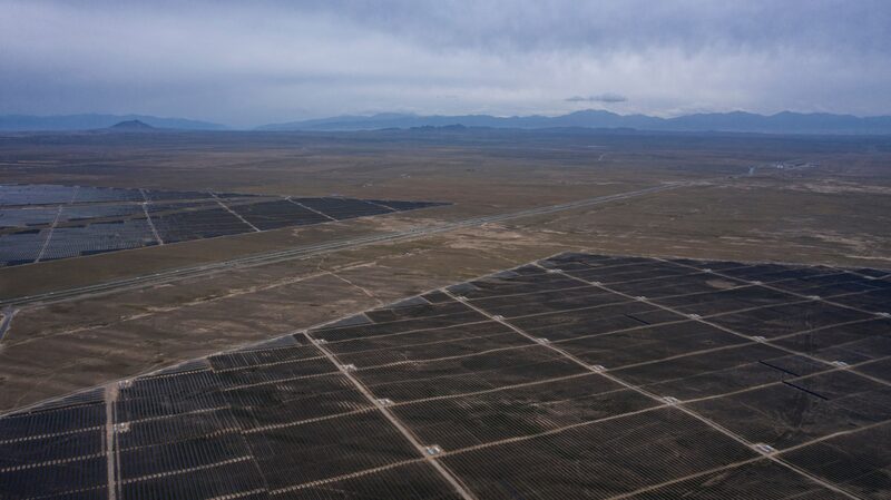 Imagen de paneles fotovoltáicos. Imagen de paneles fotovoltáicos.
