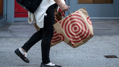 Target enfría expectativas pese a su mayor crecimiento de ventas desde 2021 Target enfría expectativas pese a su mayor crecimiento de ventas desde 2021
