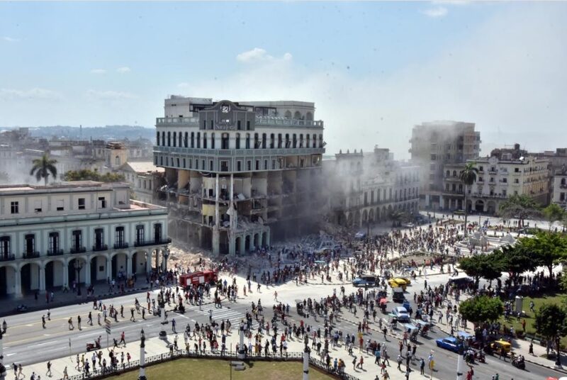 Hotel Saratoga en La Habana tras la explosión del 6 de mayo. (Foto @DiazCanelB) Hotel Saratoga en La Habana tras la explosión del 6 de mayo. (Foto @DiazCanelB)