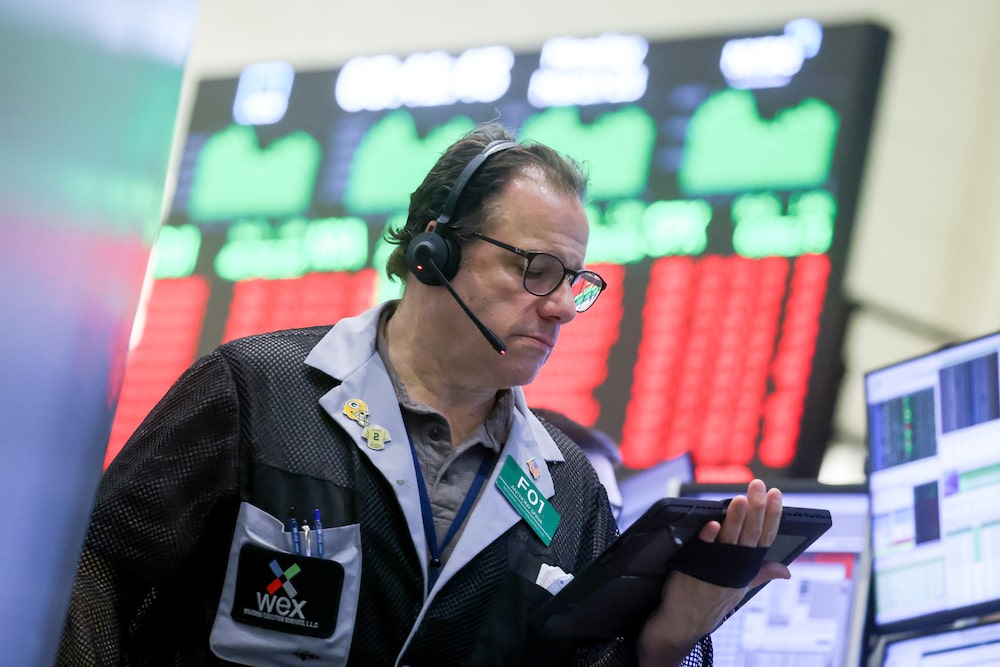 S&P 500 Climbs Most Since February After Trump Delays Strikes S&P 500 Climbs Most Since February After Trump Delays Strikes