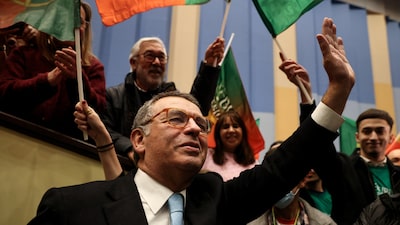 Portugal elige a Seguro como presidente, venciendo al líder de extrema derecha Portugal elige a Seguro como presidente, venciendo al líder de extrema derecha