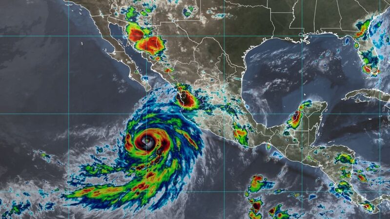 Huracán Hilary, imagen satelital del Servicio Meteorológico Nacional. Huracán Hilary, imagen satelital del Servicio Meteorológico Nacional.