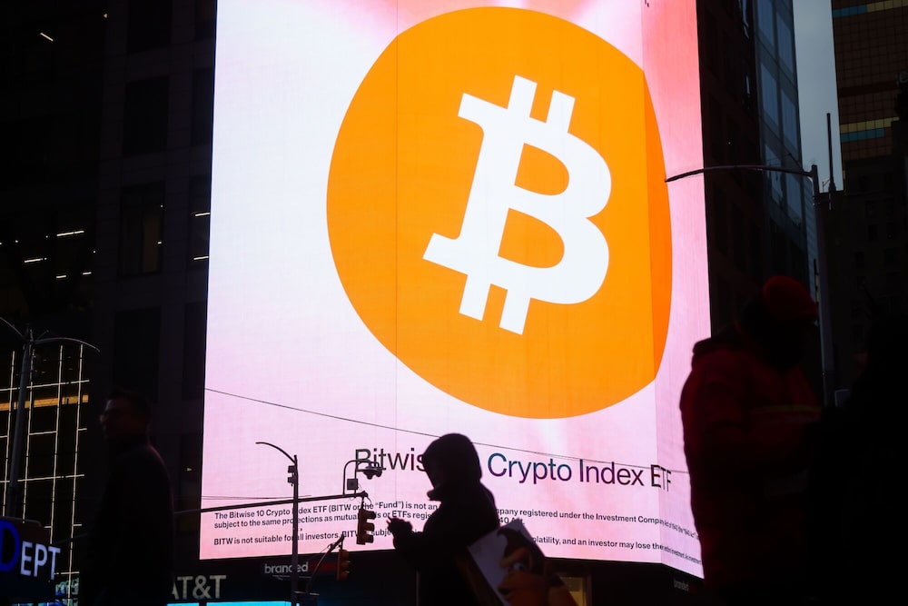 Letrero de Bitcoin en Times Square, Nueva York, EE.UU., el martes 9 de diciembre de 2025.
Letrero de Bitcoin en Times Square, Nueva York, EE.UU., el martes 9 de diciembre de 2025.