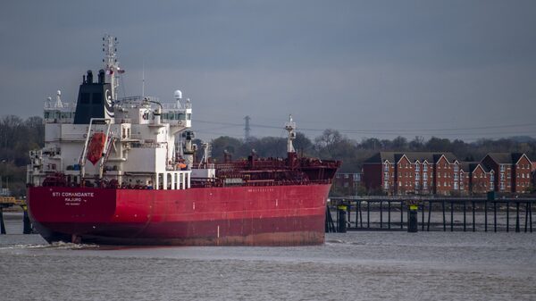 EE.UU. dispara contra misiles hutíes después del ataque a un buque de Trafigura EE.UU. dispara contra misiles hutíes después del ataque a un buque de Trafigura