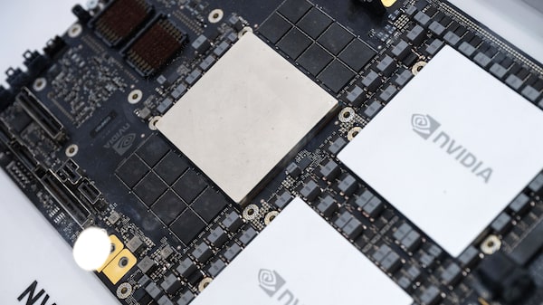 Principal científico de Huawei advierte sobre el límite de chips al que Nvidia se enfrentará pronto Principal científico de Huawei advierte sobre el límite de chips al que Nvidia se enfrentará pronto