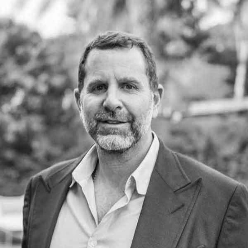 León Falic León Falic