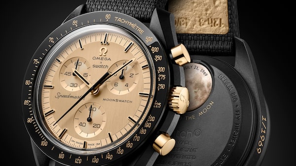 Omega x Swatch lanza un reloj con oro para celebrar el alunizaje del Apollo 11 Omega x Swatch lanza un reloj con oro para celebrar el alunizaje del Apollo 11