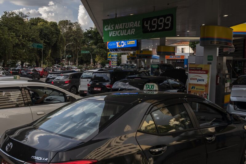 El gobierno brasileño ha publicado una medida provisional estableciendo nuevas directrices para el sector automotriz local, incluyendo requisitos de sostenibilidad de flota e incentivos para la producción de nuevas tecnologías. El gobierno brasileño ha publicado una medida provisional estableciendo nuevas directrices para el sector automotriz local, incluyendo requisitos de sostenibilidad de flota e incentivos para la producción de nuevas tecnologías.