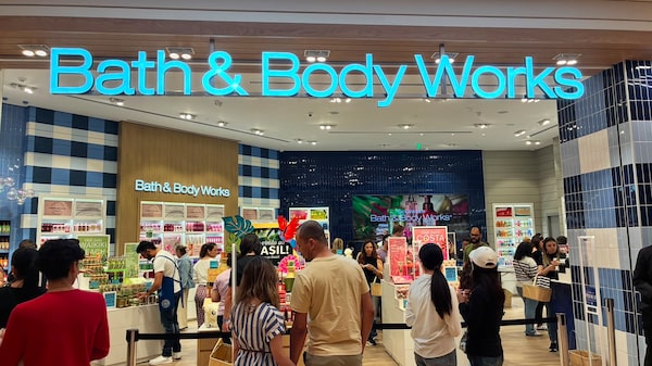 Bath & Body Works planeja expansão no Brasil após estreia com fila em São Paulo Bath & Body Works planeja expansão no Brasil após estreia com fila em São Paulo