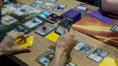 Las cartas de Magic impulsan a Hasbro y es la segunda acción que más sube hoy en el S&P 500 Las cartas de Magic impulsan a Hasbro y es la segunda acción que más sube hoy en el S&P 500