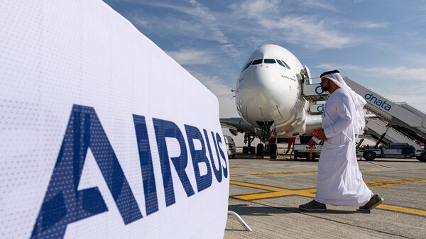 Las aerolíneas se apresuran a contener las consecuencias del fallo de software de Airbus Las aerolíneas se apresuran a contener las consecuencias del fallo de software de Airbus
