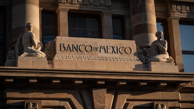 Banxico recorta en 25 puntos base la tasa de interés y valorará el momento para un nuevo ajuste Banxico recorta en 25 puntos base la tasa de interés y valorará el momento para un nuevo ajuste