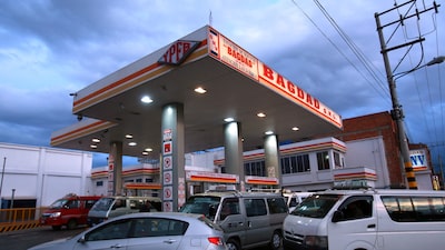 Presidenta de YPFB y ministro de Hidrocarburos de Bolivia salen por crisis de combustibles Presidenta de YPFB y ministro de Hidrocarburos de Bolivia salen por crisis de combustibles