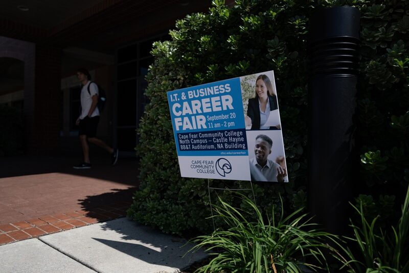 Letrero de feria de empleo Letrero de feria de empleo