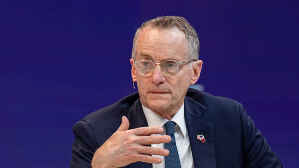 Avanço da IA é ‘assustador’ para os empregos, diz Howard Marks, da Oaktree Avanço da IA é ‘assustador’ para os empregos, diz Howard Marks, da Oaktree